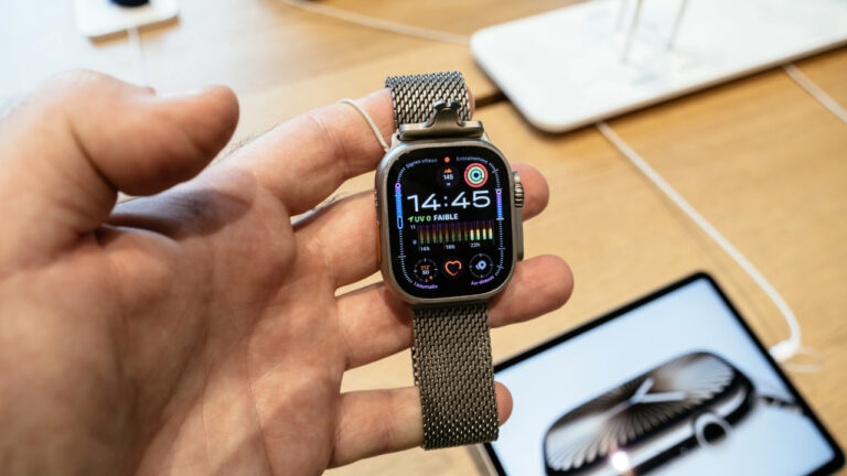 apple-ile-oppo-arasinda-ticari-sir-gerginligi-gIjEJRXT.jpg